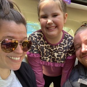 Meet your Posher, Crystal